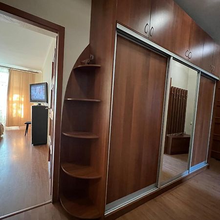 Apartment On Skorykovskyi Lane 4 드네프로페트로프스크 외부 사진