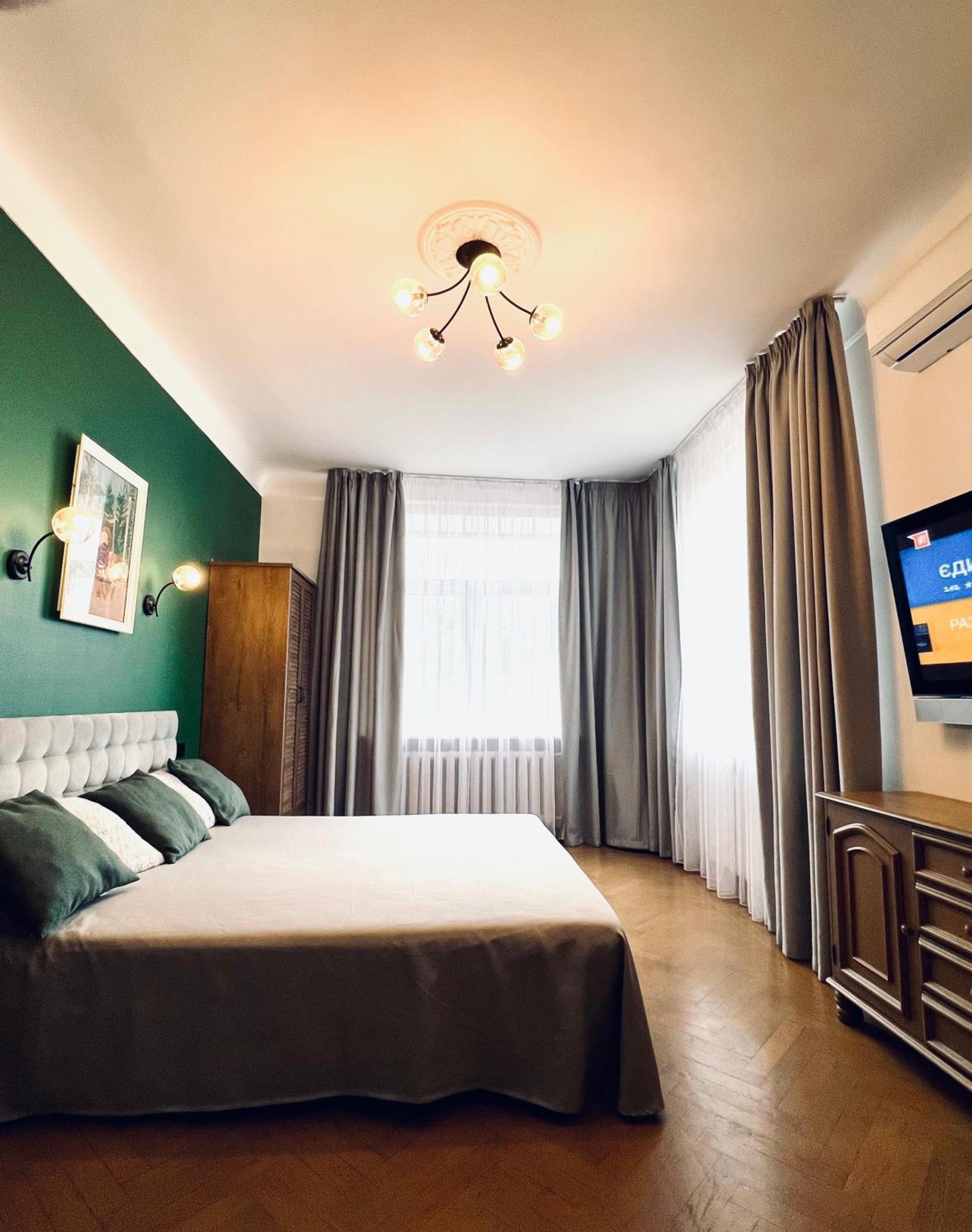 Apartment On Skorykovskyi Lane 4 드네프로페트로프스크 외부 사진